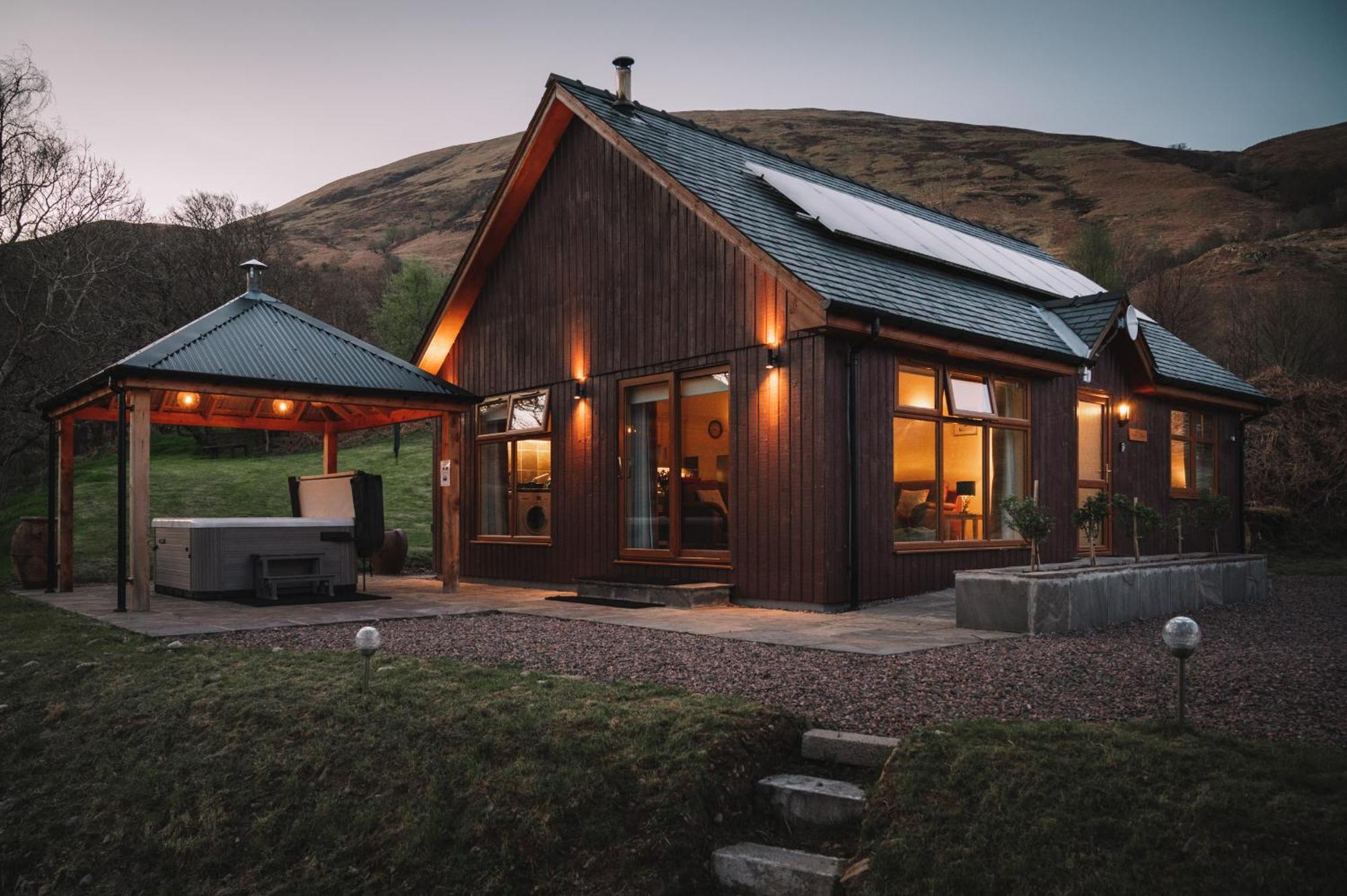 Inverskilavulin Estate Lodges Fort William Exterior foto